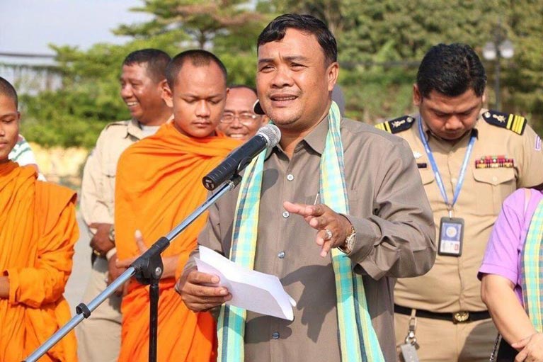 អភិបាល​ខណ្ឌ​ឫស្សីកែវ ចលនា​កម្លាំង​ជាង​២០០​នាក់ ធ្វើ​អនាម័យ​សម្អាត​ទន្លេ ក្រោម​ប្រធានបទ «​ទន្លេ​នៃ​សន្តិភាព ទន្លេ​នៃ​វិបុលភាព​»