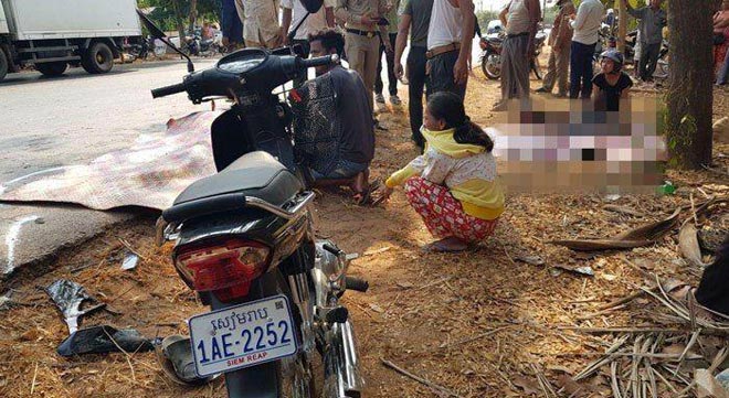 គ្រោះថ្នាក់ចរាចរណ៍រវាងរថយន្តស៊ាំយ៉ុងបុកម៉ូតូបណ្ដាលអោយស្លាប់២នាក់