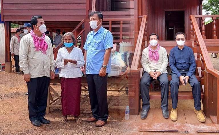 ឯកឧត្តមសៅសុភាពរដ្ឋលេខាធិការក្រសួងបរិស្ថានបានចុះប្រគល់ផ្ទះមួយខ្នងជូនលោកយាយ ហន ស៊ឺមនៅឃុំសុចិត្ត