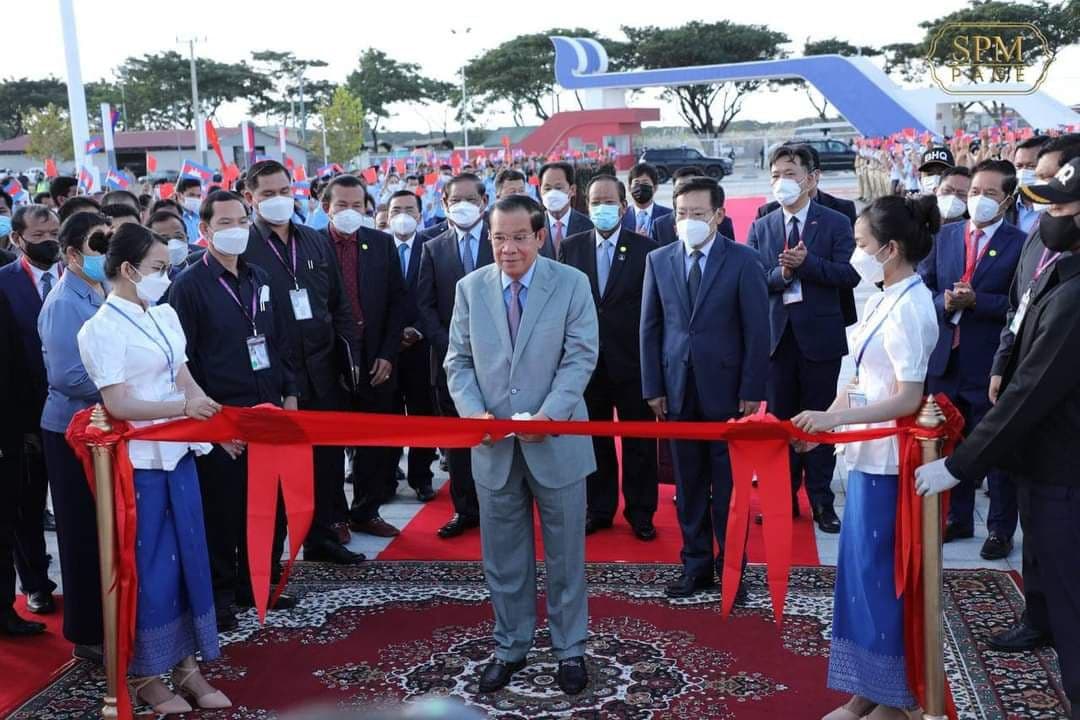 សម្តេច​តេជោ ហ៊ុន សែន អញ្ជើញ  សម្ពោធ​ដាក់​ឱ្យ​ប្រើប្រាស់ «​វិមាន​កីឡដ្ឋាន​»​នៃ​ពហុ​កីឡដ្ឋាន​ជាតិ​មរតក​តេជោ​