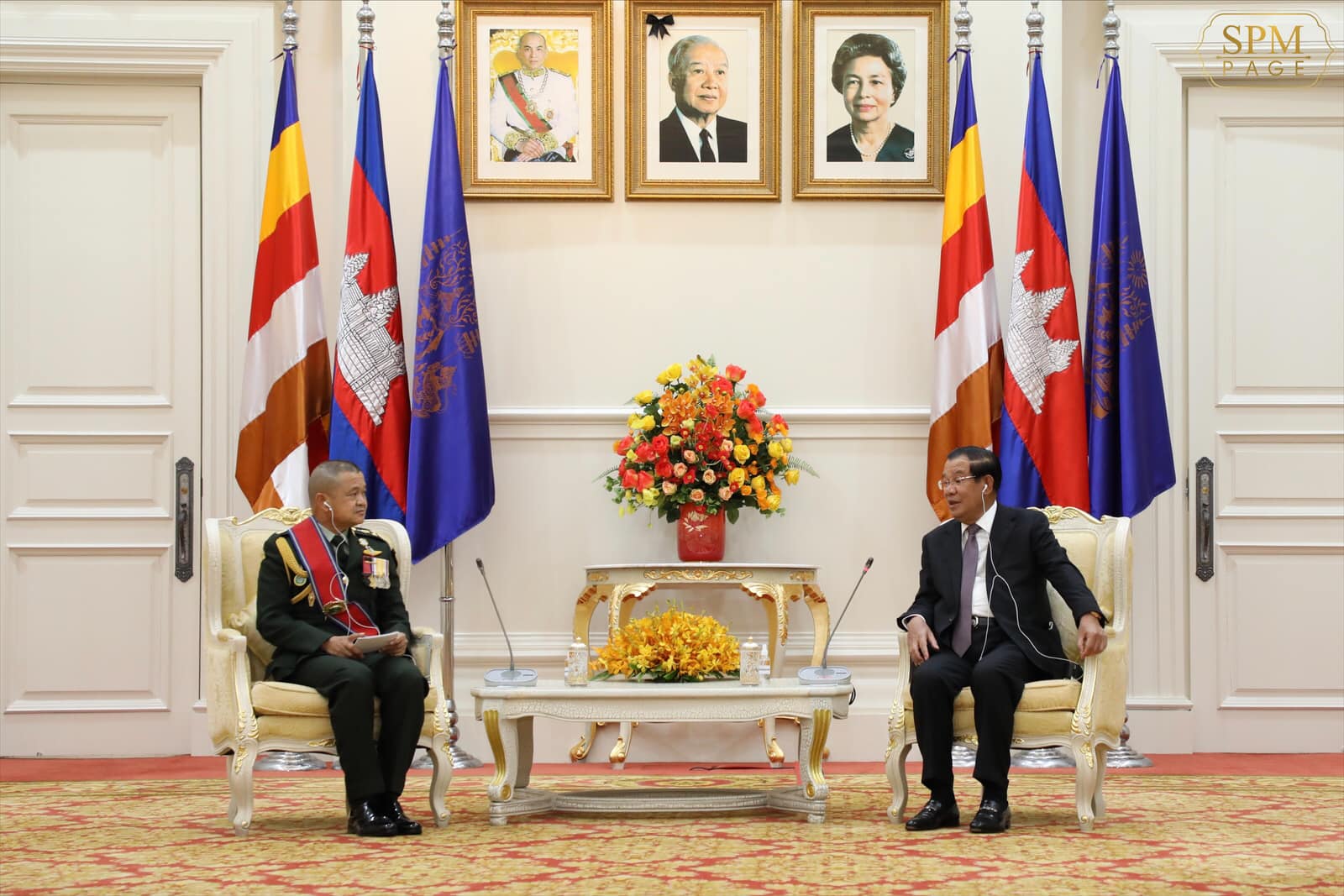 សម្តេចតេជោ ហ៊ុន សែន អញ្ជើញទទួលជួបពិភាក្សាការងារជាមួយអគ្គមេបញ្ជាការកងទ័ពជើងគោកថៃ