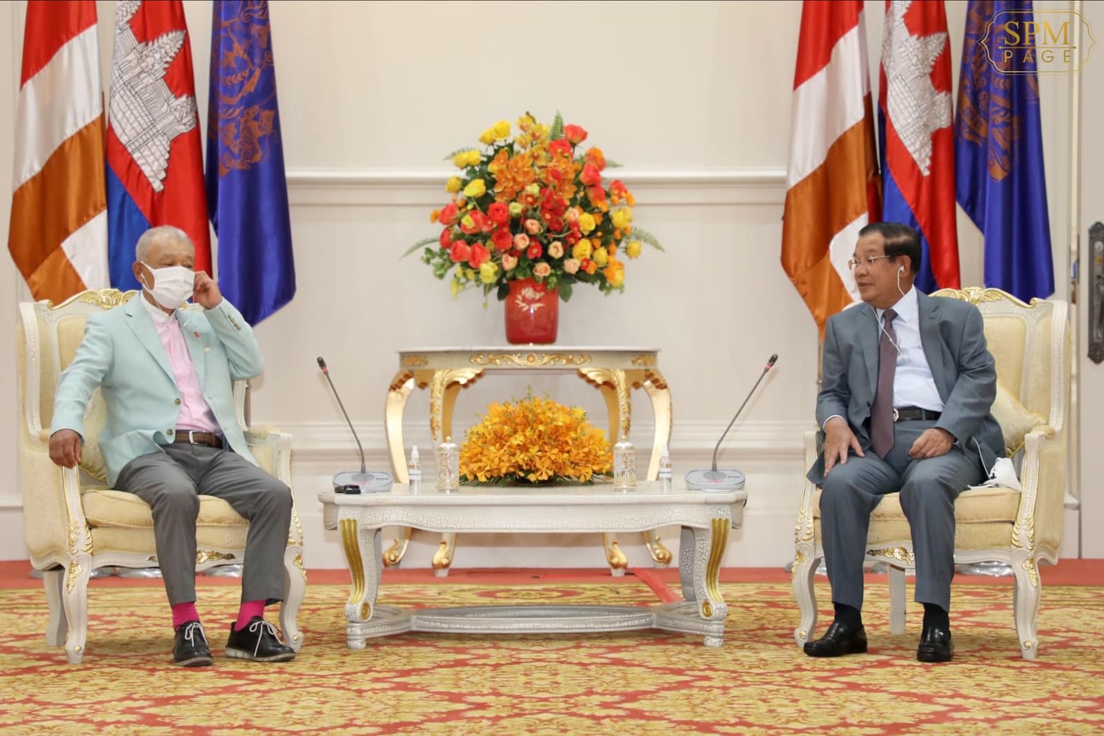 សម្ដេចតេជោ ហ៊ុន សែន អញ្ជើញទទួលជួបពិភាក្សាការងារជាមួយបេសកជនពិសេសរដ្ឋាភិបាលជប៉ុន