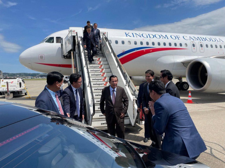 សម្តេចតេជោ ហ៊ុន សែន អញ្ជើញទៅដល់ប្រទេសស្វីស ប្រកបដោយសុវត្ថិភាពហើយ