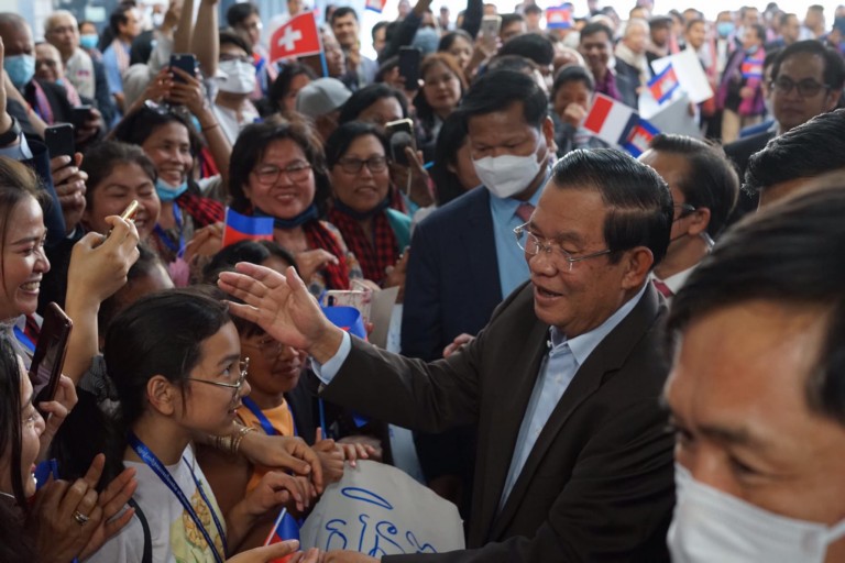 សម្តេចតេជោ ហ៊ុន សែន អញ្ជើញជួបសំណេះសំណាលជាមួយសហគមន៍ខ្មែររស់នៅក្នុងទ្វីបអឺរ៉ុប ប្រមាណជាង២១០០នាក់