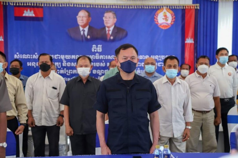 ​ឯកឧត្តម រ័ត្ន ស្រ៊ាង អញ្ជើញ​ជួប​សំណេះសំណាល សាខា​បក្ស អនុសាខា​បក្ស សកម្មជន គណបក្ស​ប្រជាជន​កម្ពុជា ក្នុង​សង្កាត់​ព្រែកកំពឹស ខណ្ឌដង្កោ ជាង​៤០០​នាក់​!