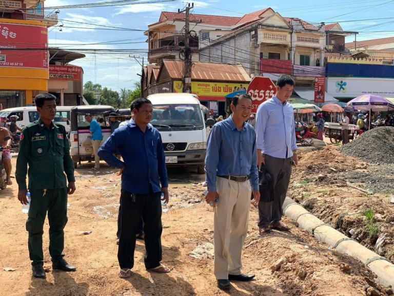 លោក សាយ គឹមឡម អំពាវនាវដល់ប្រជាពលរដ្ឋ ក្នុងមូលដ្ឋានត្រូវជួយសហការជាមួយអាជ្ញាធរមូលដ្ឋាន ដើម្បីអភិវឌ្ឍស្រុកស្ទោង