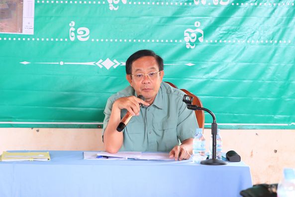 អភិបាល​ខេត្ត​កំពង់ធំ ប្រើ​យុទ្ធសាស្ត្រ ឈ្នះ ឈ្នះ​! ដោះស្រាយ​បញ្ហា​ទំនាស់​ដីធ្លី​រវាង​ក្រុមហ៊ុន​៧​មករា ផា​រី និង​ប្រជាពលរដ្ឋ​ចំនួន ៩៩​គ្រួសារ ប្រកបដោយ​ប្រសិទ្ធភាព នៅ​ស្រុក​តាំងគោក​