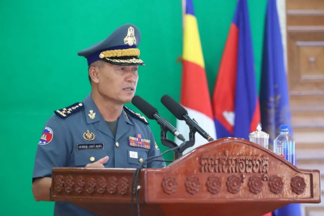 នាយ​ឧត្តមសេនីយ៍ សៅ សុខា អញ្ជើញ​អធិបតី​ក្នុង​ពិធី​ប្រកាស​មុខតំណែង មេបញ្ជាការ កងរាជអាវុធហត្ថ ខេត្ត​កំពង់ធំ​