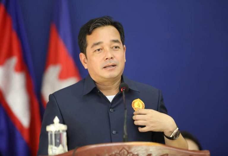 អបអសាទរ ពិធីប្រកាសតែងតាំងប្រធាន អនុប្រធាន គណៈកម្មាធិការគណបក្ស និងប្រធានរណ:សិរ្សសាមគ្គី អភិវឌ្ឍកម្ពុជាស្រុក ស្រុកព្រៃឈរ