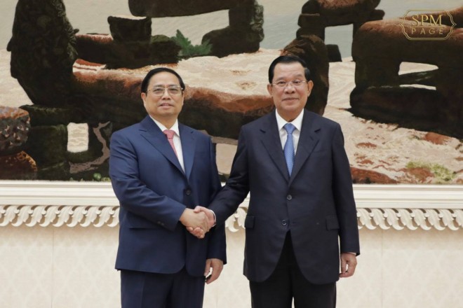 សម្ដេចតេជោ ហ៊ុន សែន អញ្ជើញទទួលស្វាគមន៍នាយករដ្ឋមន្ត្រីវៀតណាម មកបំពេញទស្សនកិច្ចផ្លូវការនៅកម្ពុជា