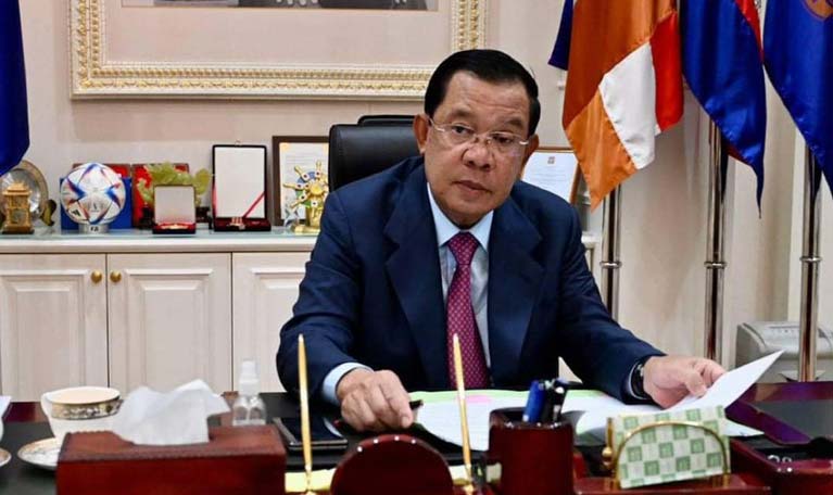 សម្តេចតេជោ ហ៊ុន សែន អំពាវនាវឱ្យប្រជាពលរដ្ឋទាំងអស់ទៅបោះឆ្នោតឱ្យបានគ្រប់ៗគ្នា ខណៈយុទ្ធនាការឃោសនាកំពុងធ្វើឡើងយ៉ាងសស្រាក់សស្រាំ និងសប្បាយរីករាយ