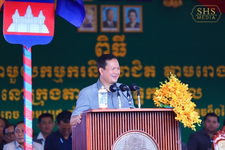 សម្តេចធិបតី ហ៊ុន ម៉ាណែត អញ្ជើញជួបសំណេះសំណាលជាមួយកម្មករជិត២ម៉ឺននាក់ នៅក្រុងតាខ្មៅ ខេត្តកណ្តាល