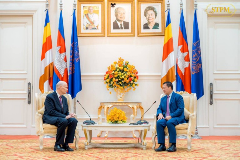 ថ្នាក់ដឹកនាំជាន់ខ្ពស់ Church Of Jesus Christ ប្ដេជ្ញាចិត្តចូលរួមចំណែកជាមួយរាជរដ្ឋាភិបាលដើម្បីលើកកម្ពស់វិស័យសុខាភិបាល នៅកម្ពុជា