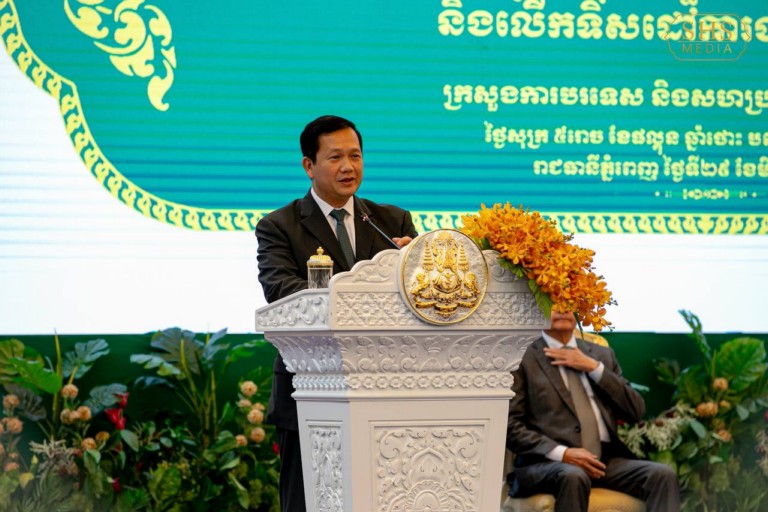 សម្ដេចធិបតី ហ៊ុន ម៉ាណែត អញ្ជើញជាអធិបតីភាពក្នុងពិធីបិទសន្និបាតបូកសរុបលទ្ធផលការងារឆ្នាំ២០២៣ និងលើកទិសដៅការងារឆ្នាំ២០២៤ របស់ក្រសួងការបរទេស និងសហប្រតិបត្តិការអន្តរជាតិ