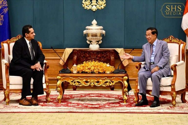 សម្តេចតេជោ ហ៊ុន សែន អនុញ្ញាតឱ្យ លោក អាសាដ យ៉ាកុប (Asad Yaqub) តំណាងសាជីវកម្មហិរញ្ញវត្ថុអន្តរជាតិ (IFC) នៃធនាគារពិភពលោក ប្រចាំកម្ពុជា ចូលជួបសម្ដែងការគួរសម និងជម្រាបលា