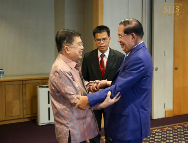 សម្តេចតេជោ ហ៊ុន សែន អនុញ្ញាតឲ្យឯកឧត្តមបណ្ឌិត មហាមេដ យូសុសកាឡា ប្រធានប្រតិបត្តិអង្គការ អ្នកប្រជាធិបតេយ្យនិយមកណ្ដាលអាស៊ី-ប៉ាស៊ីហ្វិក ចូលជួបសម្តែងការគួរសម