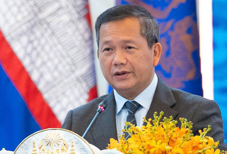 កម្ពុជា បាន និងកំពុងពង្រឹង ភាពជាម្ចាស់លើការតាក់តែងច្បាប់ ដោយខ្លួនឯង ដើម្បីខ្លួនឯង ជាមួយការធានាបាននូវសង្គតិភាព និង សមានគតិភាព រវាងគុណតម្លៃប្រវត្តិសាស្ត្រកម្ពុជា និងគុណតម្លៃសកល