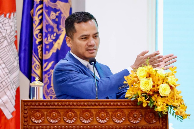 ឯកឧត្តម​អភិ​សន្តិ​បណ្ឌិត ស សុខា នៅតែ​បន្ត​ព្រួយបារម្ភ​ពី​គ្រោះថ្នាក់​ចរាចរណ៍ និង​ណែនាំ​ឱ្យ​ពិនិត្យ​ការប្រើ​កង់ ម៉ូតូ និង​កូន​រថយន្ត​អាគុយ​