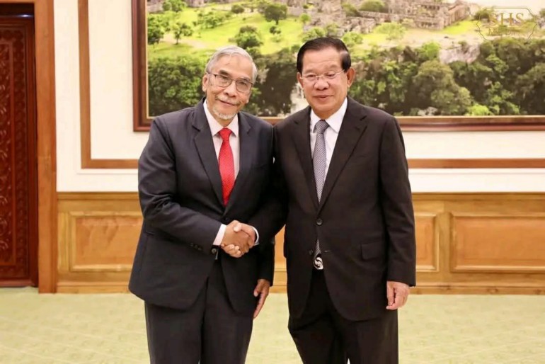 សម្តេចតេជោ ហ៊ុន សែន អនុញ្ញាតឱ្យ ប្រតិភូសមាជិកព្រឹទ្ធសភាសហព័ន្ធម៉ាឡេស៊ីដឹកនាំដោយ ឯកឧត្តម Datuk Wira Dr. Mohd Hatta bin Md Ramli ចូលជួបសម្តែងការគួរសម