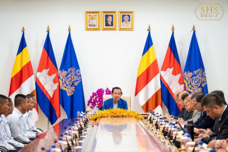 សម្តេច​តេជោ ហ៊ុន សែន អនុញ្ញាត​ឱ្យ​បងប្អូន​វីរៈ​កងទ័ព​ទាំង​១៨​រូប និង​ក្រុមគ្រួសារ​ចូល​ជួប​សំណេះសំណាល និង​សួរសុខទុក្ខ​