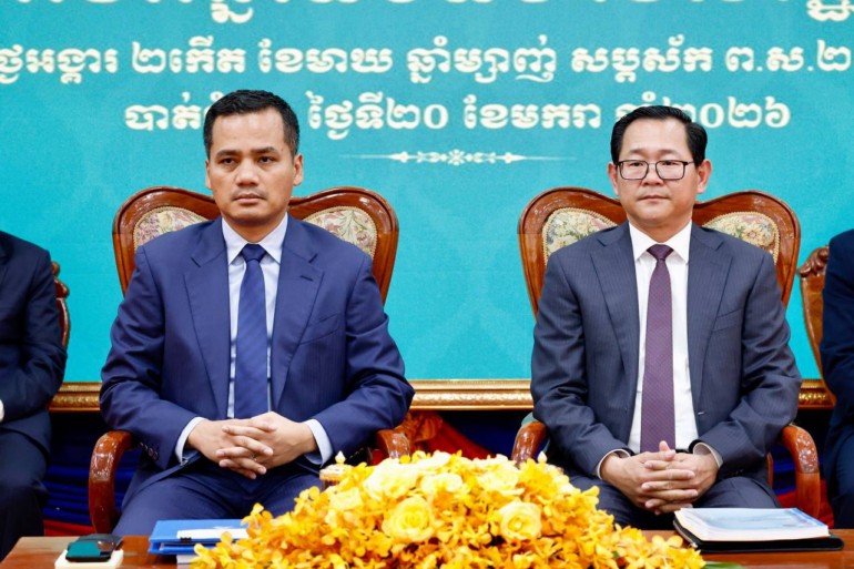 ឯកឧត្តម​អភិ​សន្តិ​បណ្ឌិត ស សុខា ណែនាំ​ដល់​រដ្ឋបាល​ខេត្ត​បាត់ដំបង ឱ្យ​យកចិត្តទុកដាក់​បង្ក្រាប​បទល្មើស និង​រឹតបន្តឹង​ច្បាប់​ចរាចរណ៍​!